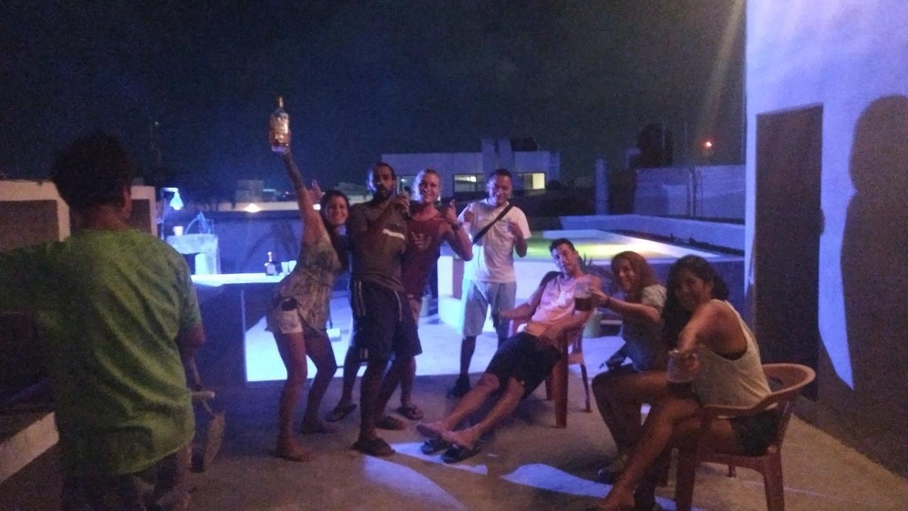 Izsla Hostel Playa Del Carmen Πλάγια Ντελ Κάρμεν Εξωτερικό φωτογραφία